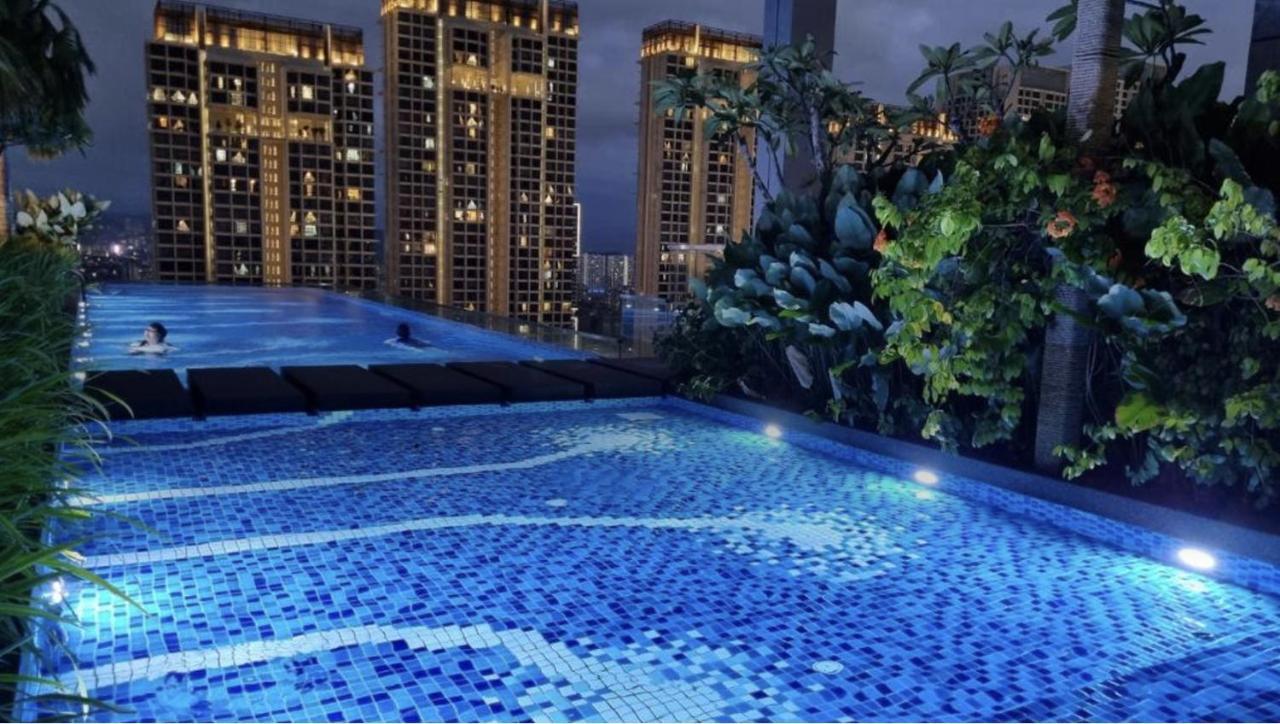 13-revo, Aurora, Pavilion Kuala Lumpur