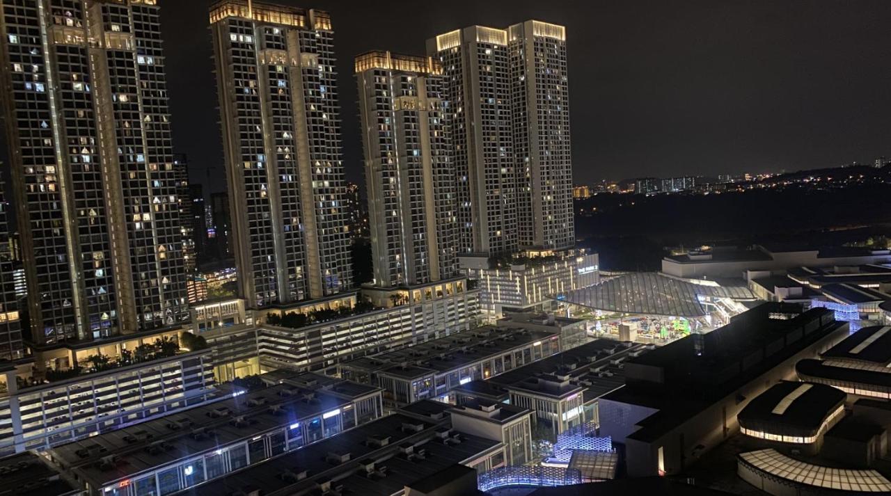 13-revo, Aurora, Pavilion * Kuala Lumpur